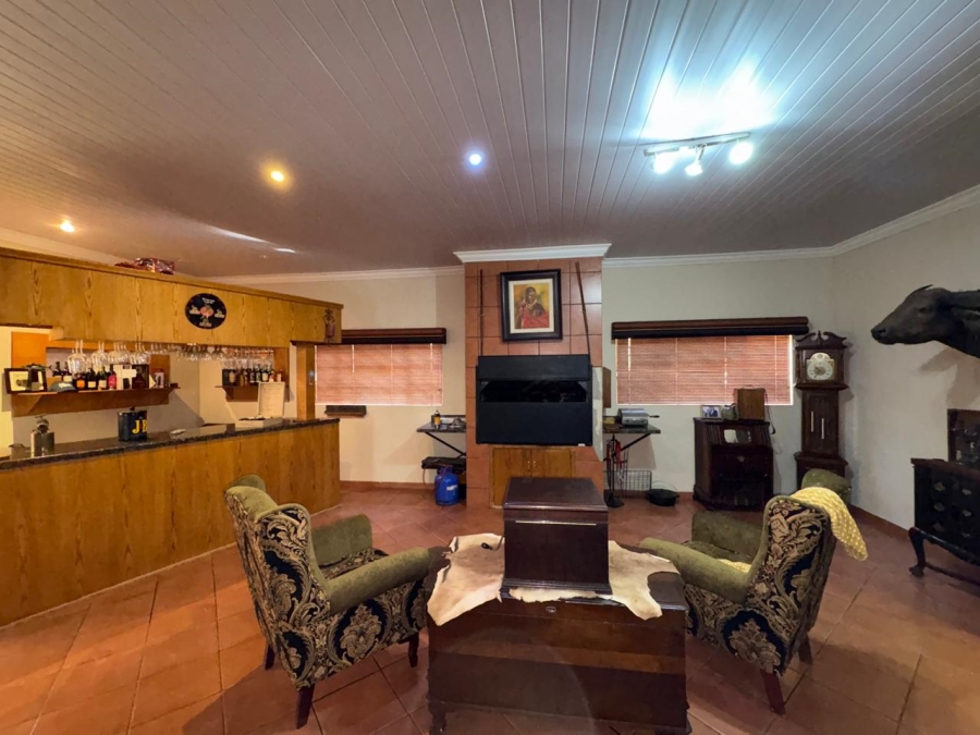 4 Bedroom Property for Sale in Safari Gardens North West
